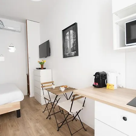 Parisconciergerie - Near Eiffel Tower Párizs