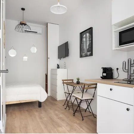 Apartman Parisconciergerie - Near Eiffel Tower Párizs