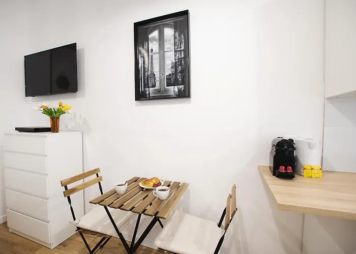 아파트 Parisconciergerie - Near Eiffel Tower 파리